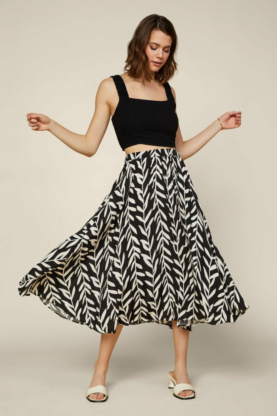 Clothing Skies Are Blue | Skies Are Blue New In Clothing Botanical Pleated Midi Skirt Black Ivory