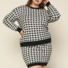 Plus Size Skies Are Blue | Skies Are Blue Clothing Plus Size Houndstooth Pullover Sweater Black-White