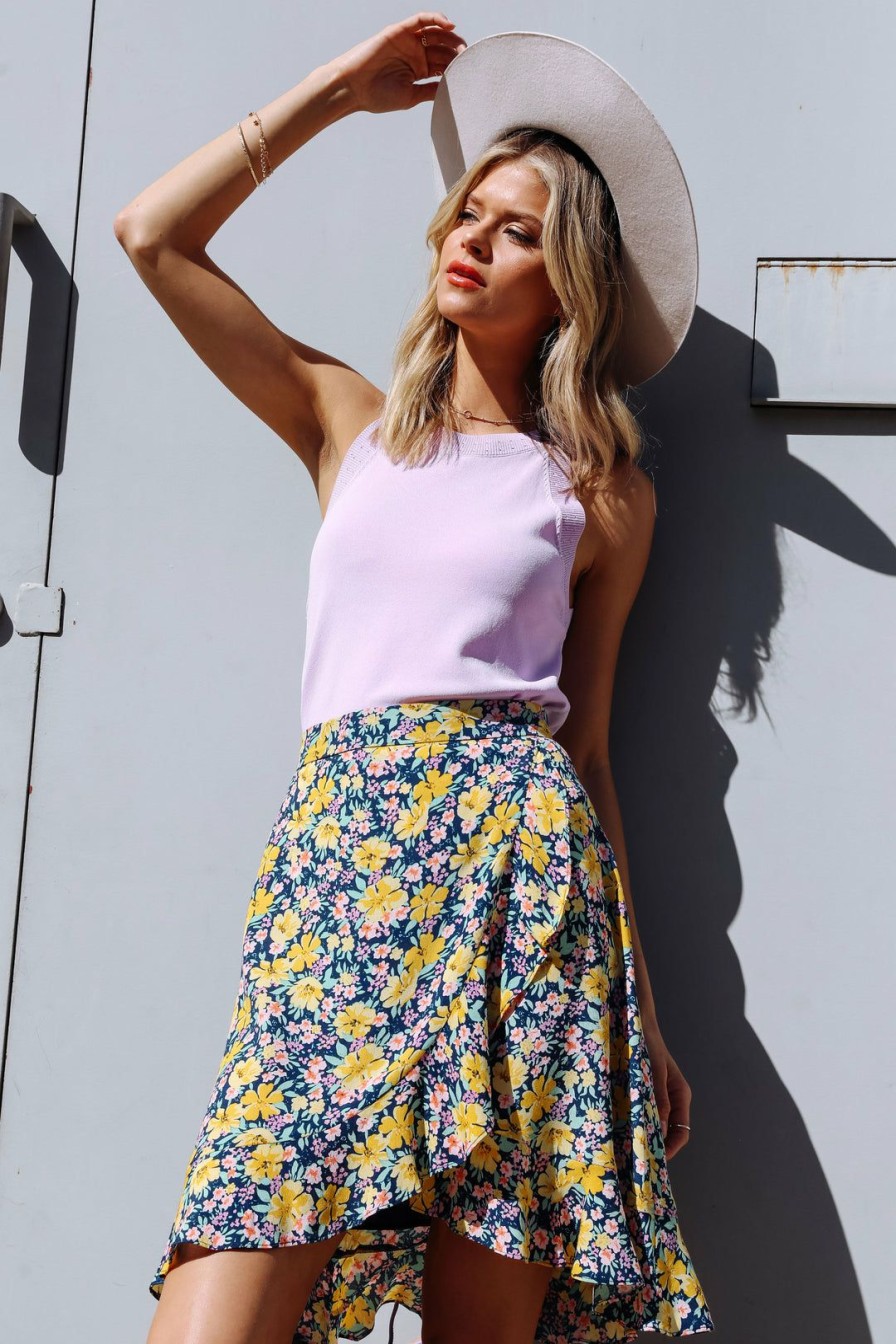 Clothing Skies Are Blue | Skies Are Blue Clothing Harper Floral Mini Skirt Lemon-Navy